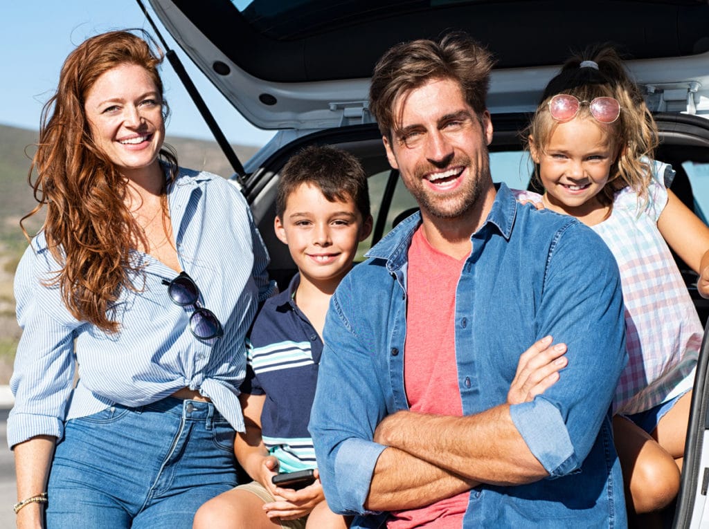 Family road trip safety tips