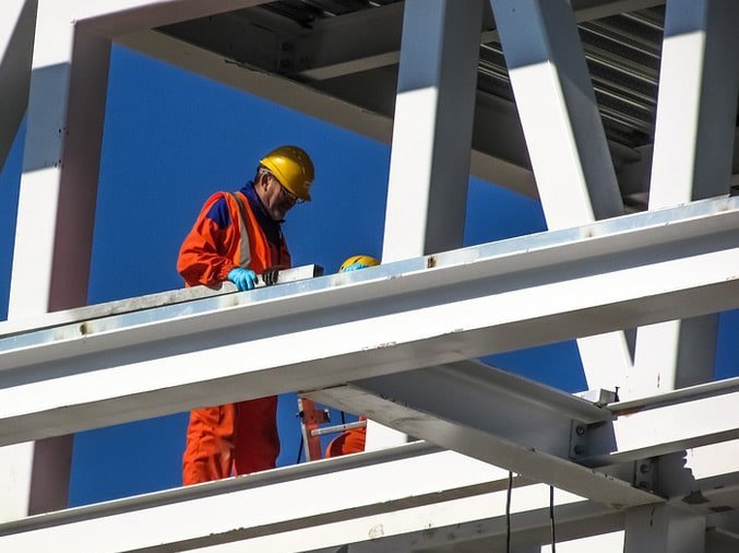 How negligence can lead to a scaffolding or roof fall