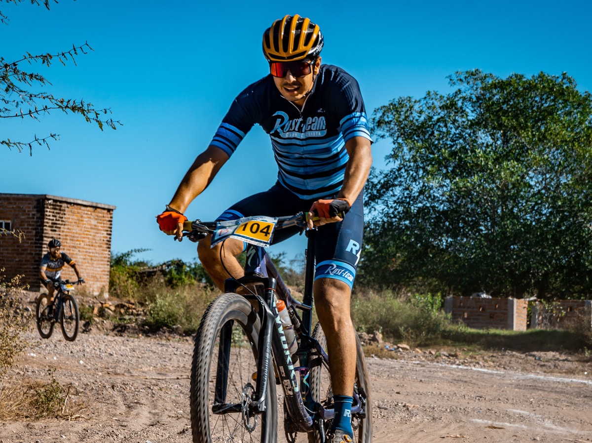 cyclist on mountain bike