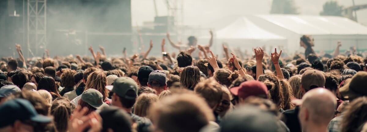 outdoor concert crowd